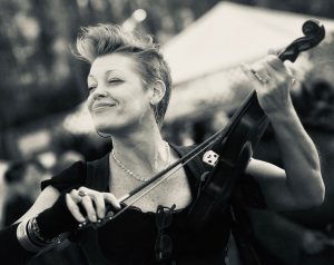 This was the first time I ever tried to play the violetta in the processional. Laughing cuz every step bounced the bow off the strings. Great picture, terrible performance! 